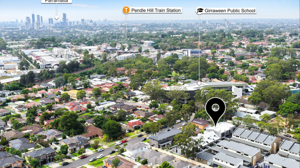 2/10 Bando RoadGirraween, NSW 2145