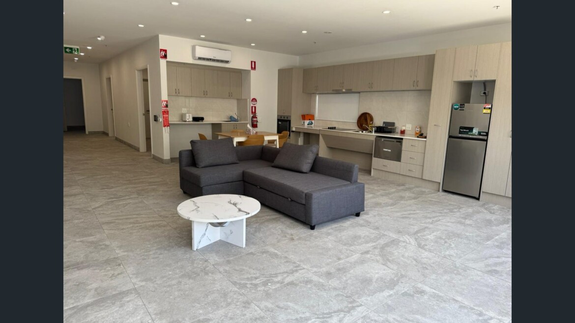 196 Canterbury Rd, Bankstown, NSW 2200